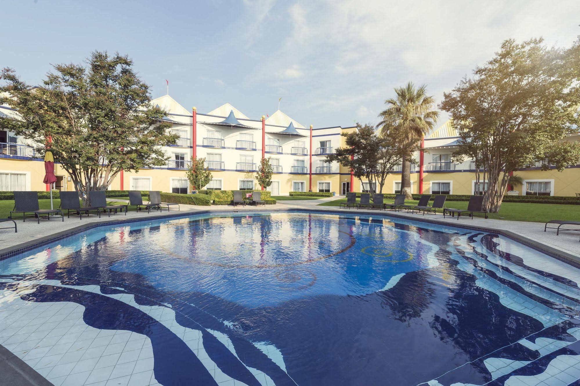 Carnival Club 4* Johannesburg
