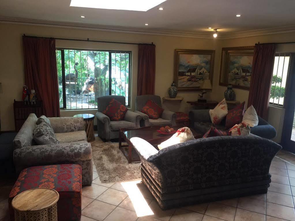 Elizabeth Manor Guest house 4*