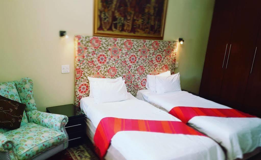 Elizabeth Manor Guest house 4*
