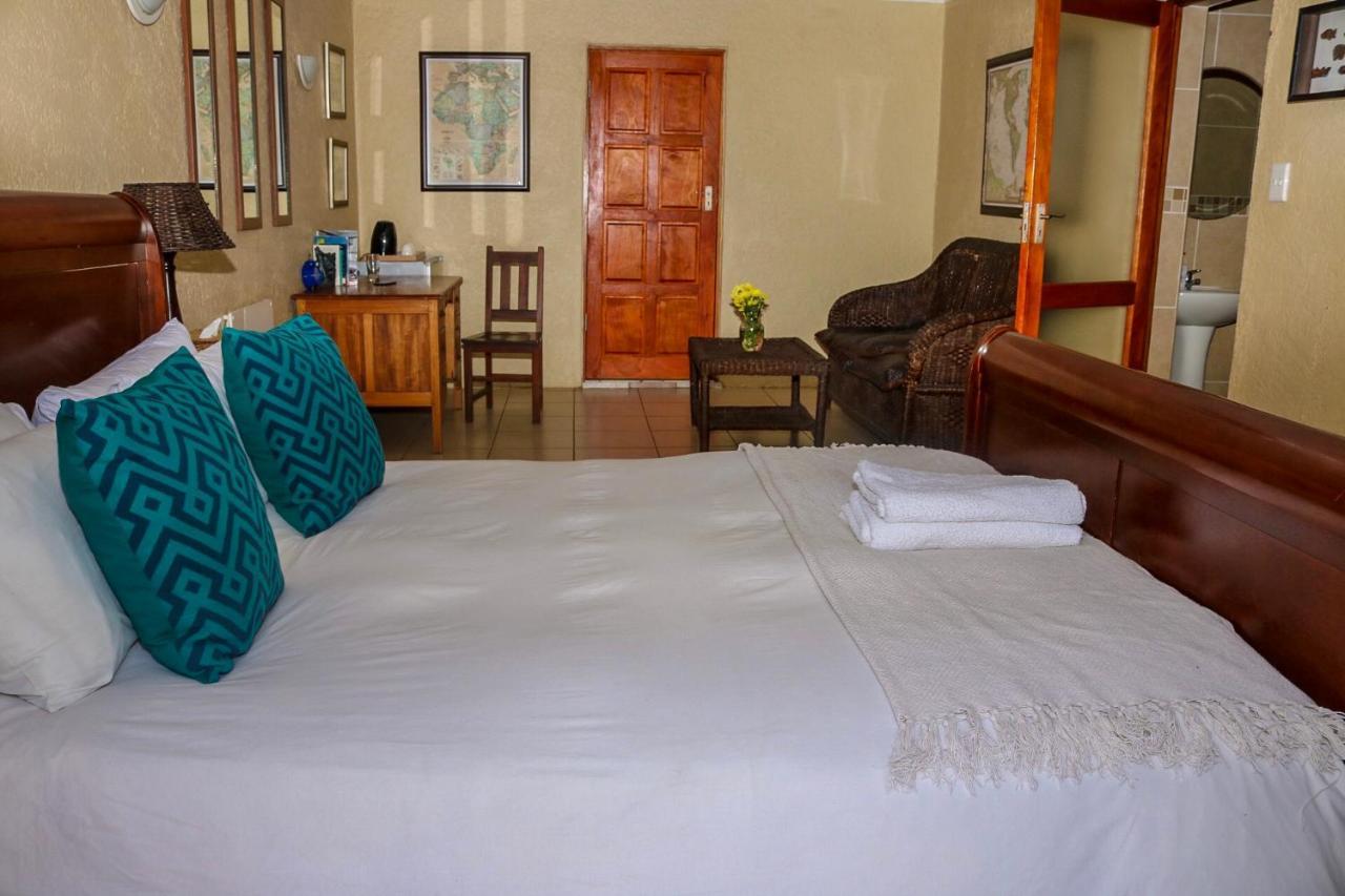 Horse's Neck Guest Guest house