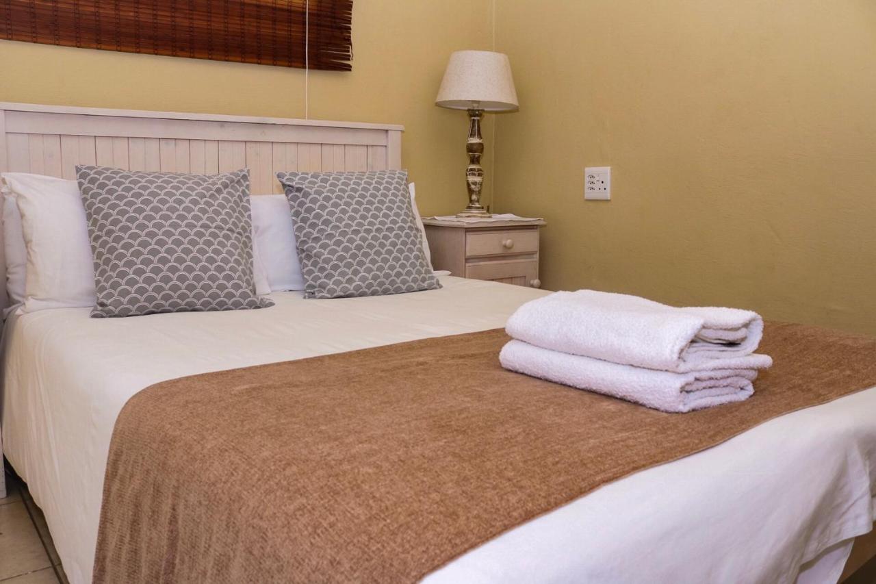 Horse's Neck Guest 4* Johannesburg