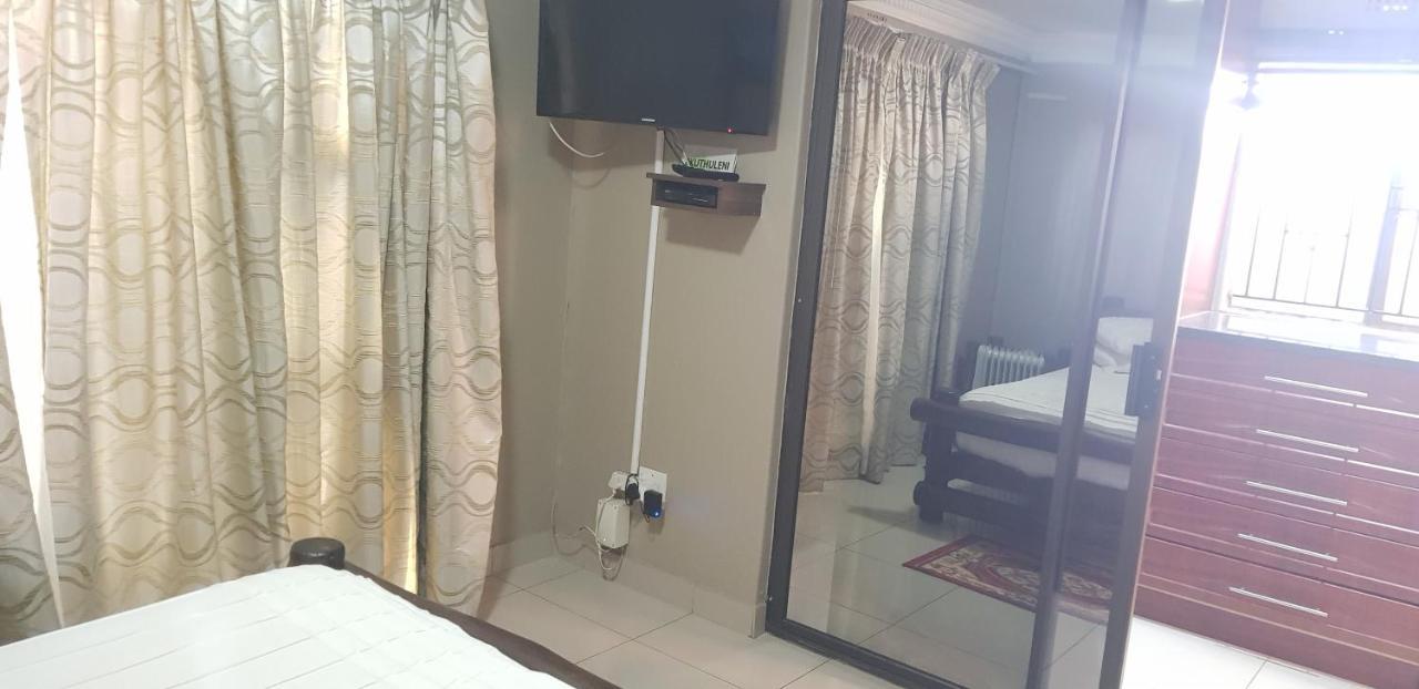 Ekuthuleni - Soweto Guest house Johannesburg