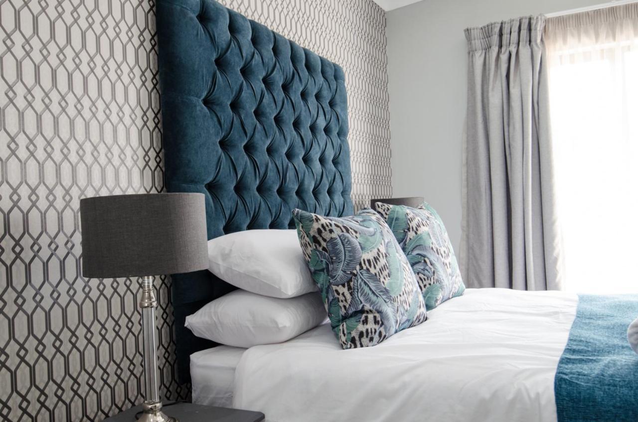 The Royal Bryanston * Johannesburg