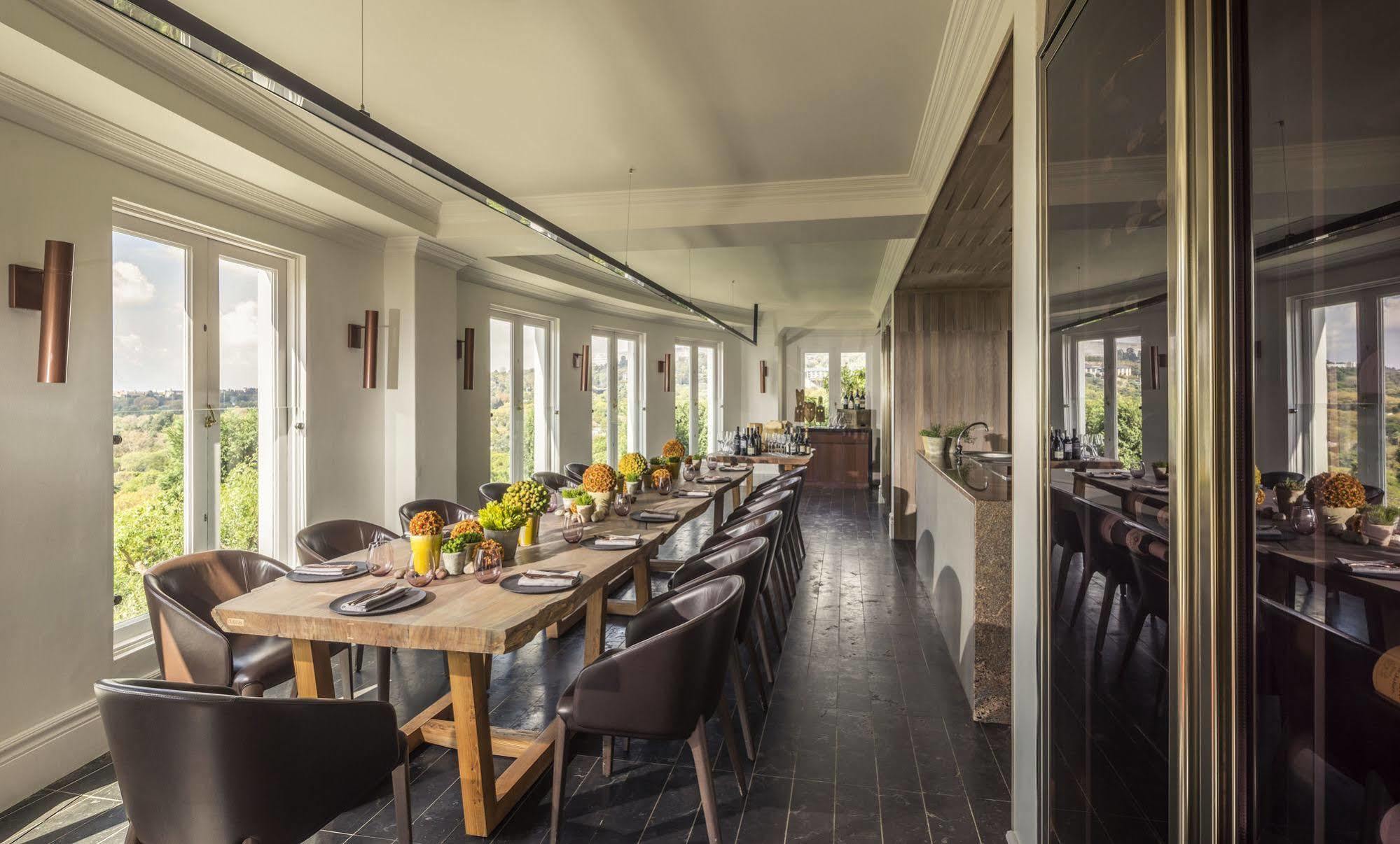 Four Seasons The Westcliff Hotel