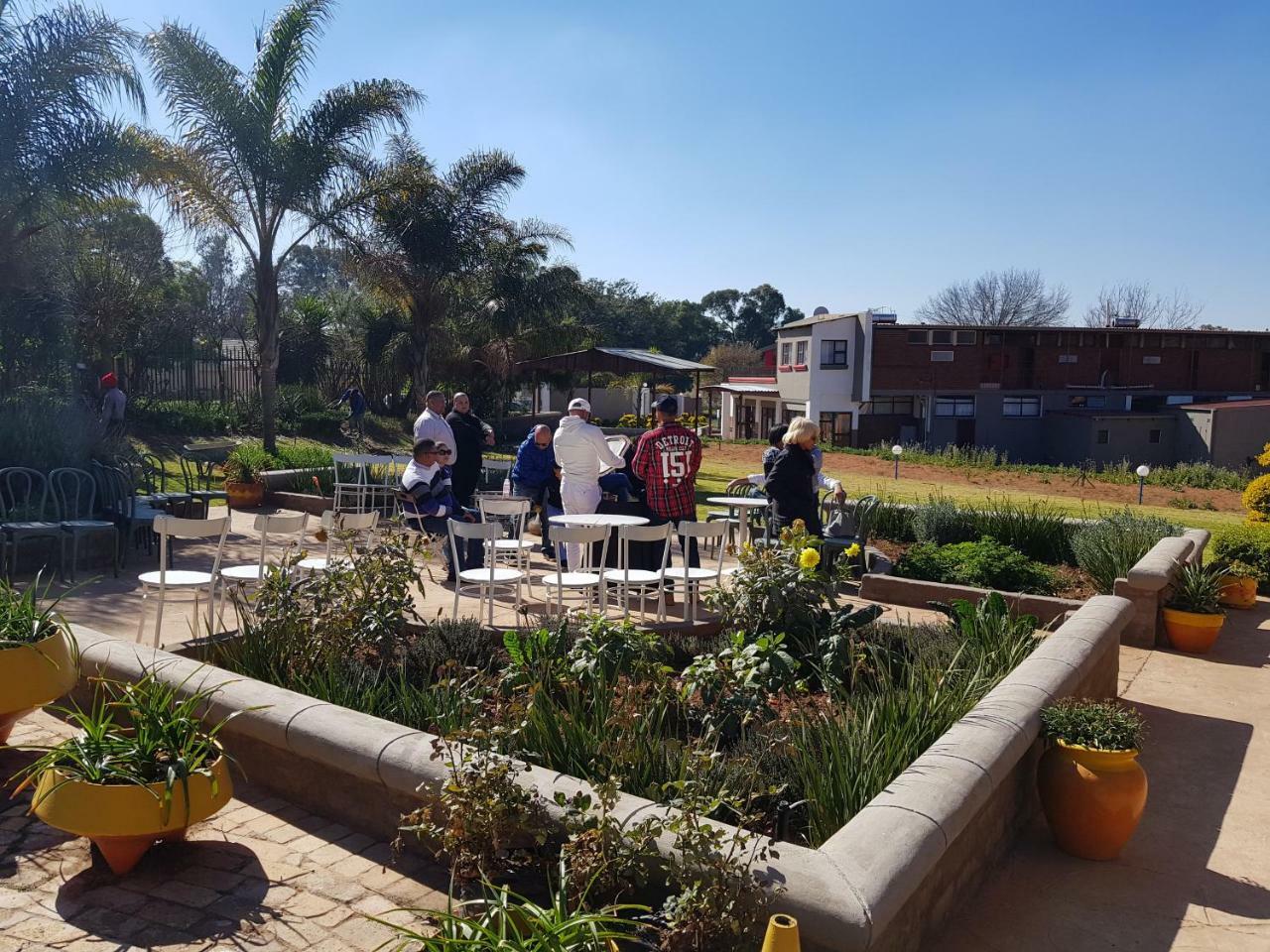 Khách sạn Kwa-eden And Conferencing Johannesburg