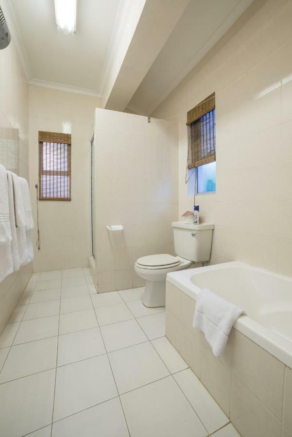 Nhà khách Garden Place 4*