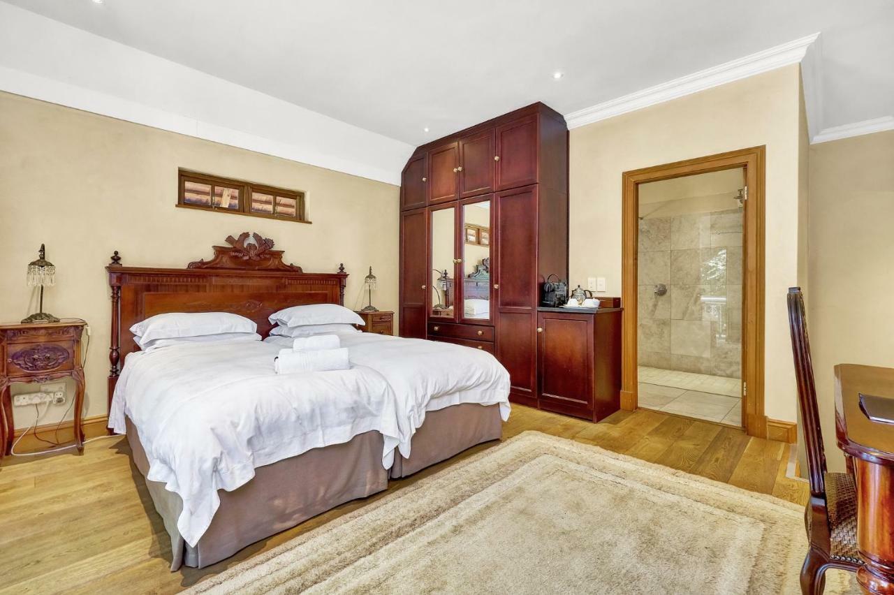 Bed & Breakfast Doveton House 4*