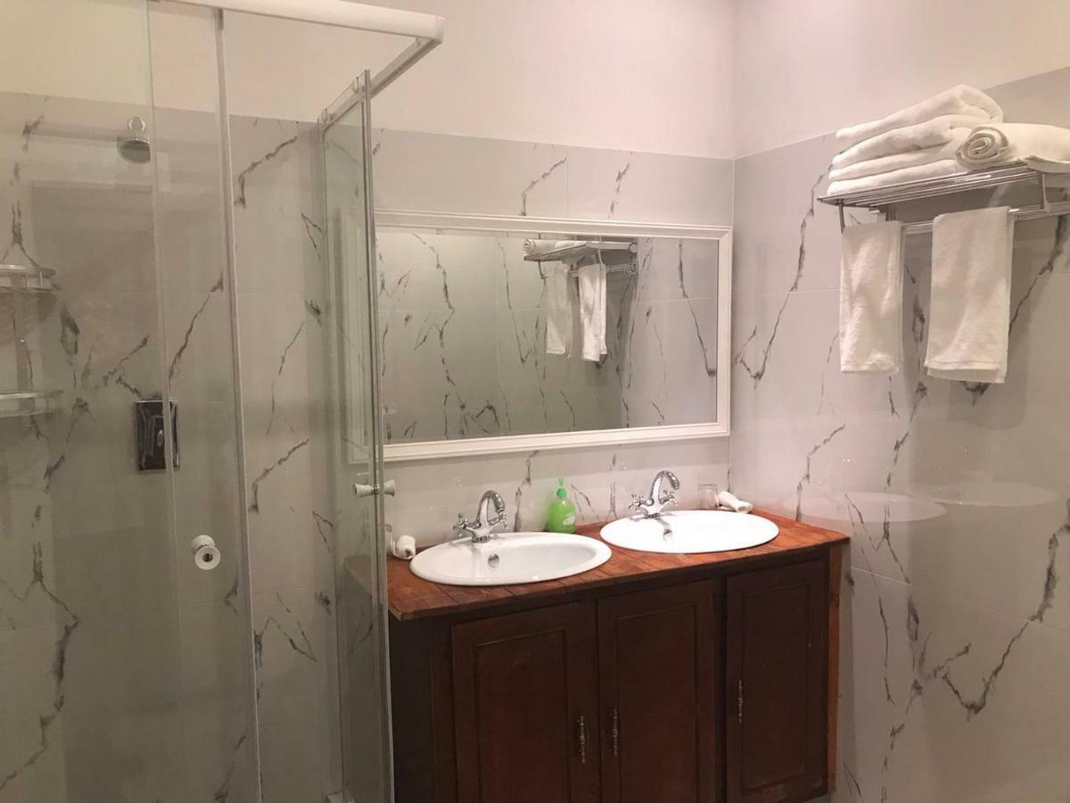 Lotus Guest house 3*