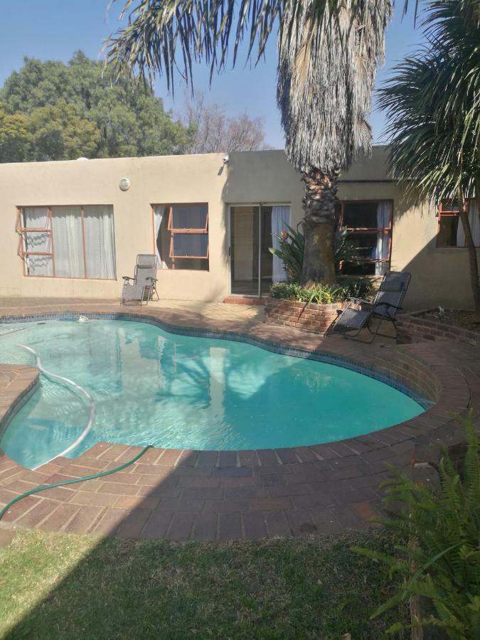 Naisar's Primrose,johannesburg Nhà nghỉ Johannesburg