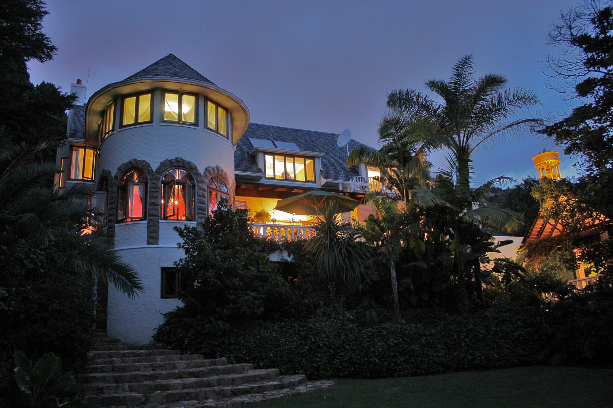 Guest house Northcliff Manor