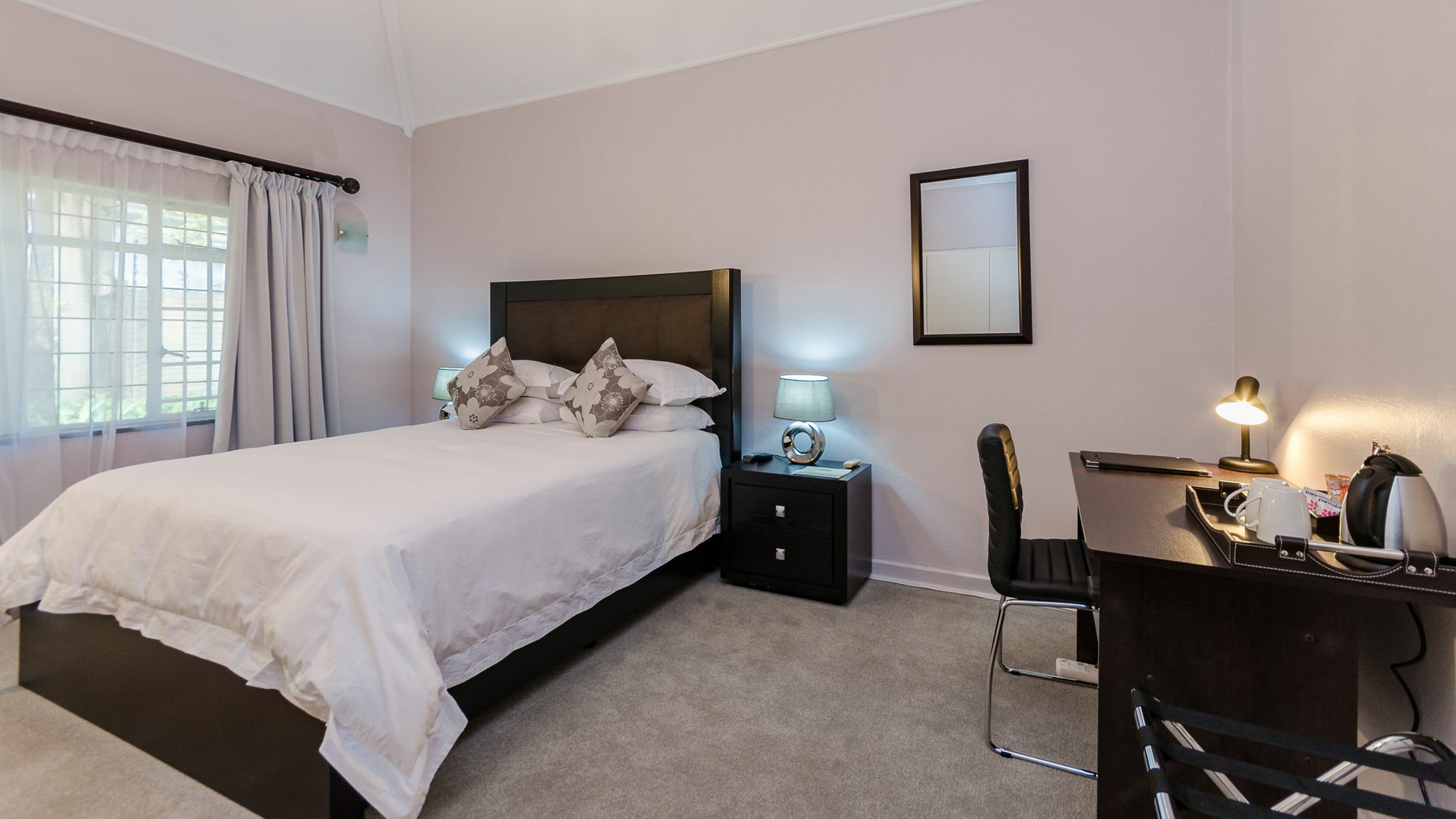 Englewold Manor Guest house