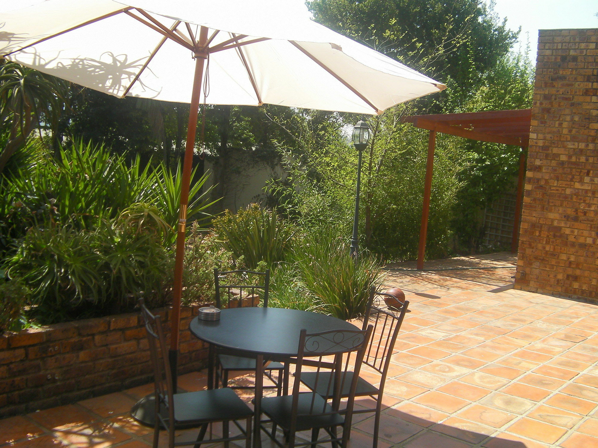 Guest house House On York 4*