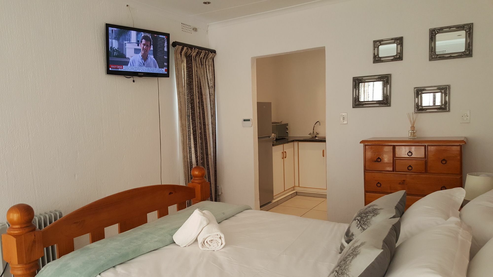 8 Ibis Lane 3*