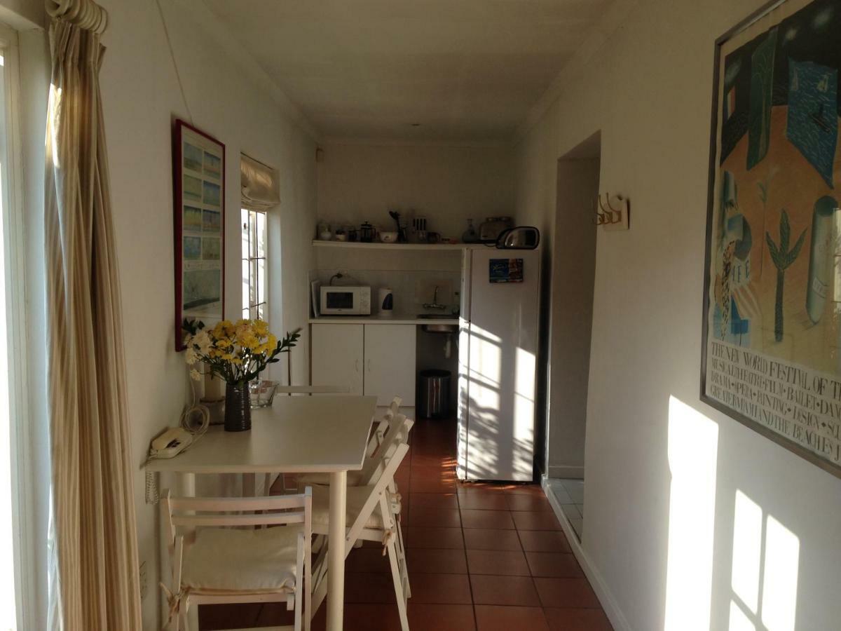 Acomodação com café da manhã  Remote Corner *