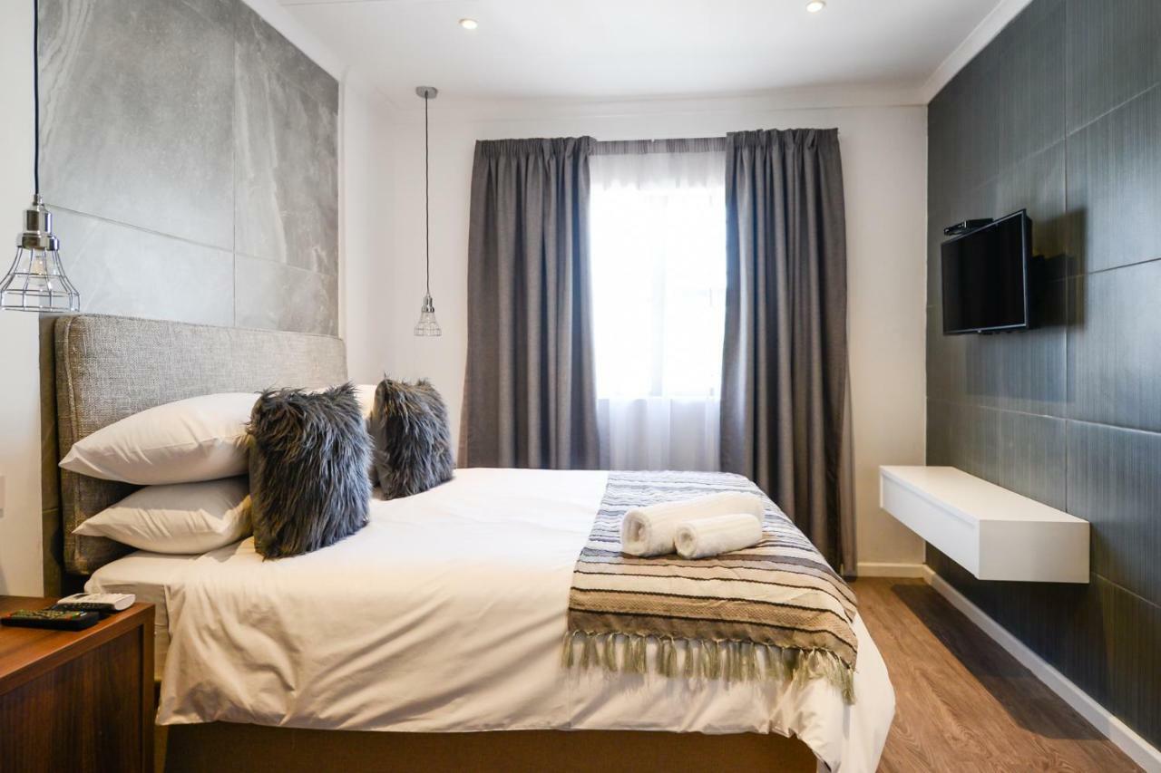The Royal Bryanston *