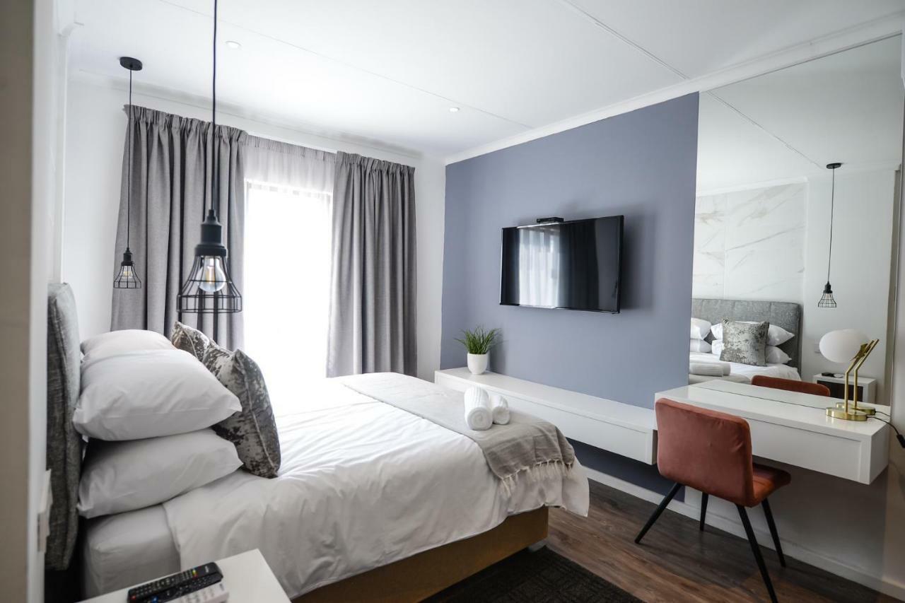 The Royal Bryanston *