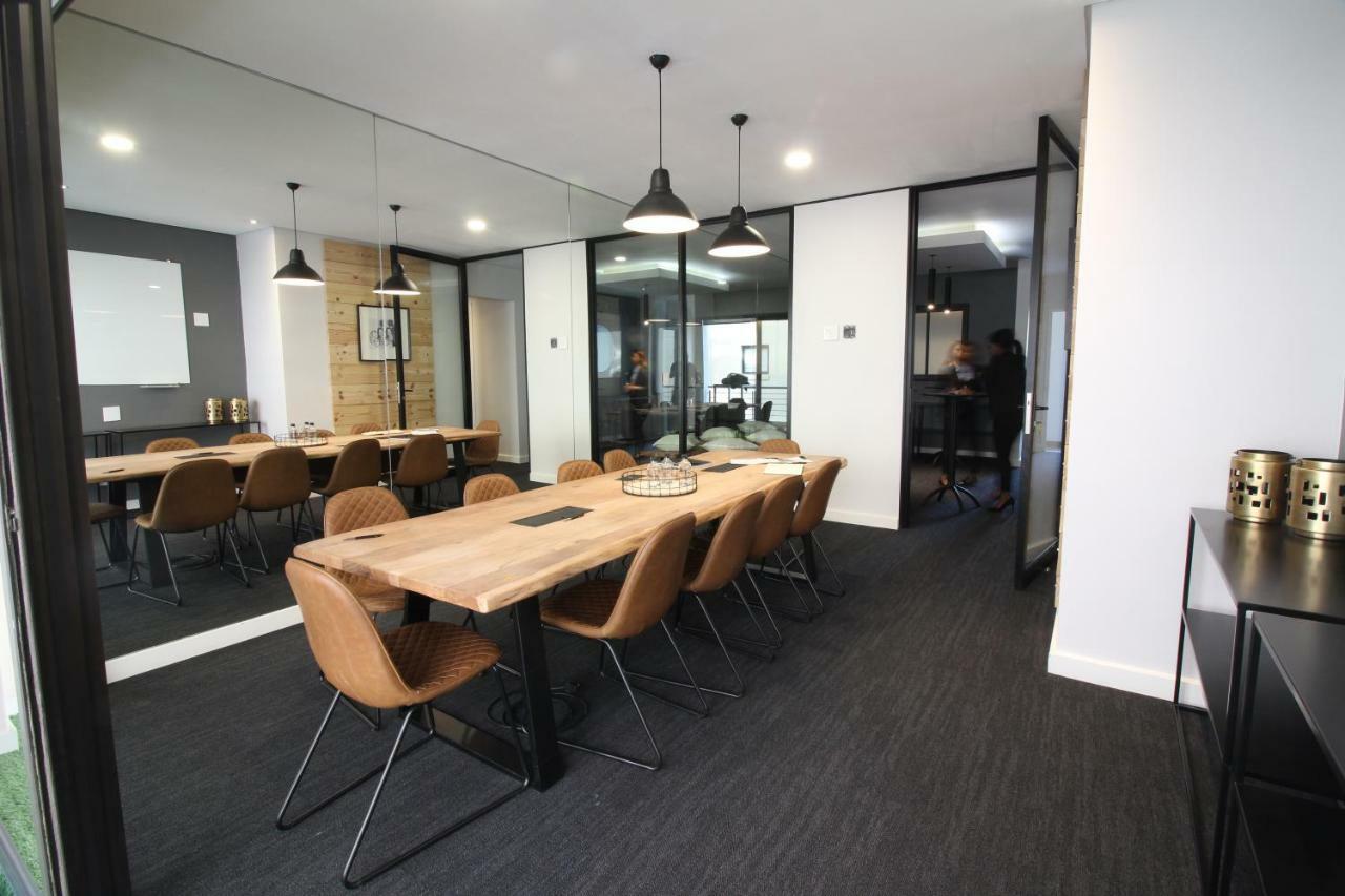 One Hyde Park - Sandton Apartment *