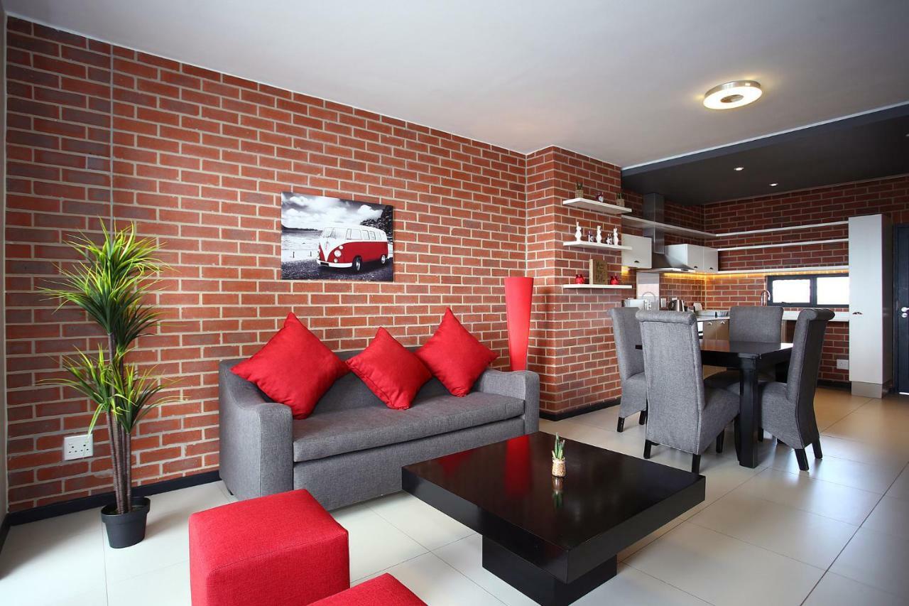 Vantage Rosebank Apartment