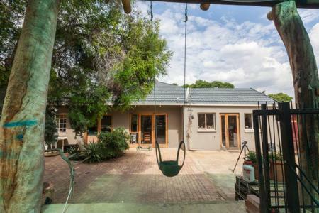 New Barn Private Space, Fibre Wifi, Vegan * Johannesburg