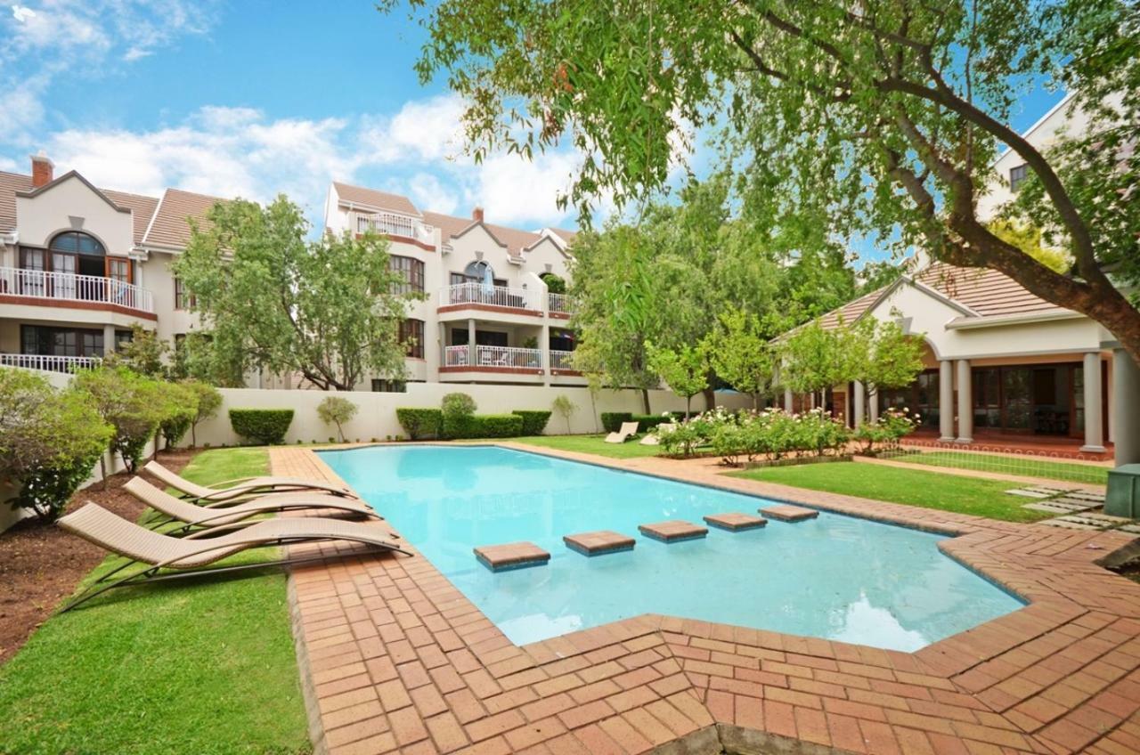 Rivonia One & Only Apartment *