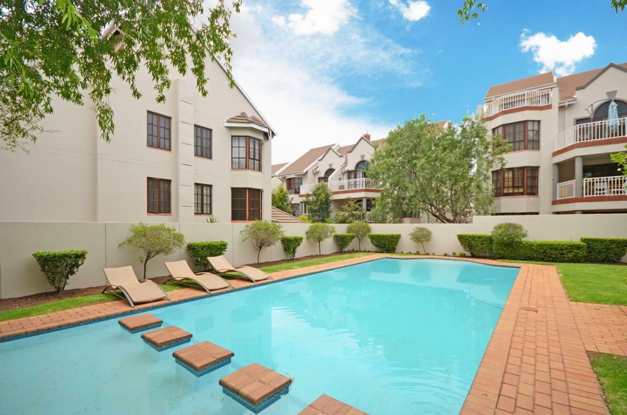 Apartment Rivonia One & Only