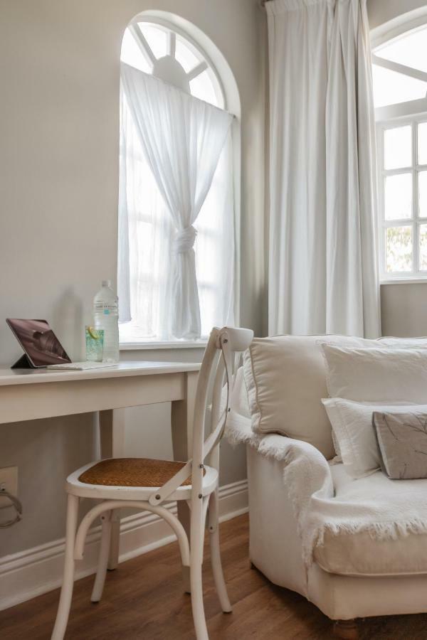 Guest house Treetops Retreat Hyde Park *