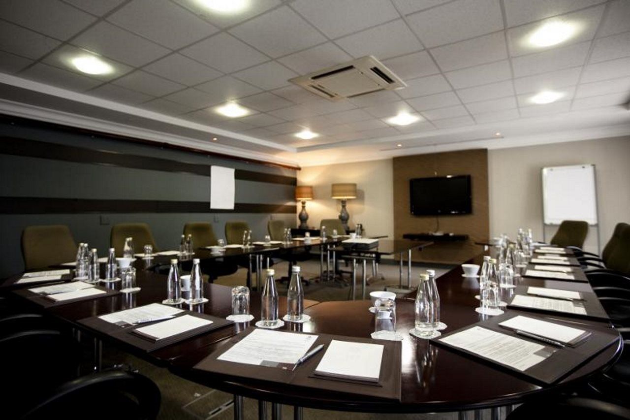 Hotel 10 2nd Avenue Houghton Estate By Dream 5*