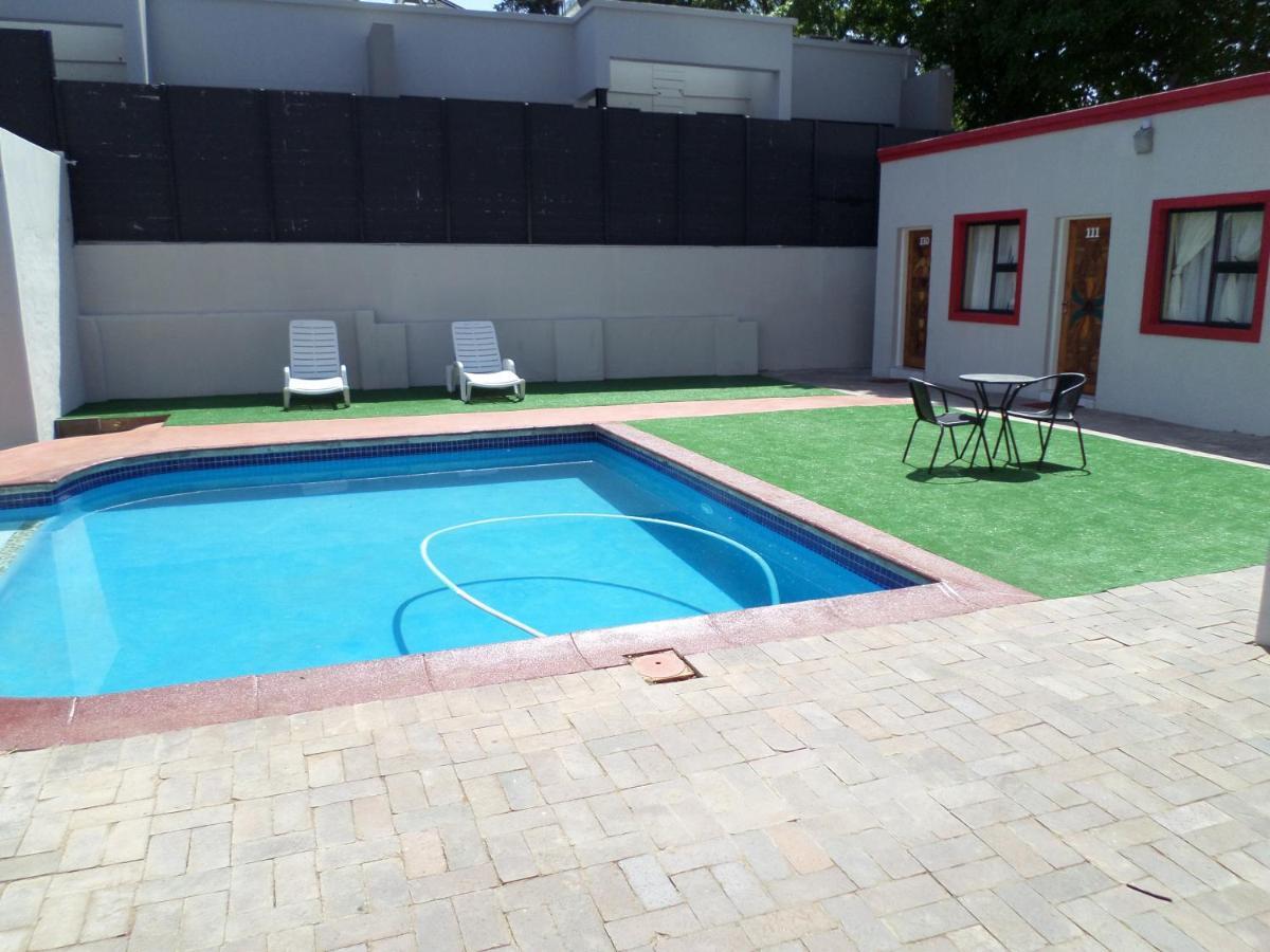 Dj Guest Guest house