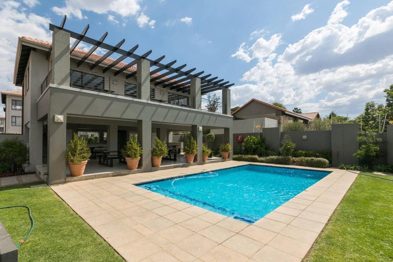 Nova Luxury Fourways Apartamento Joanesburgo