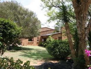 Fourways Gardens Guest Estate
