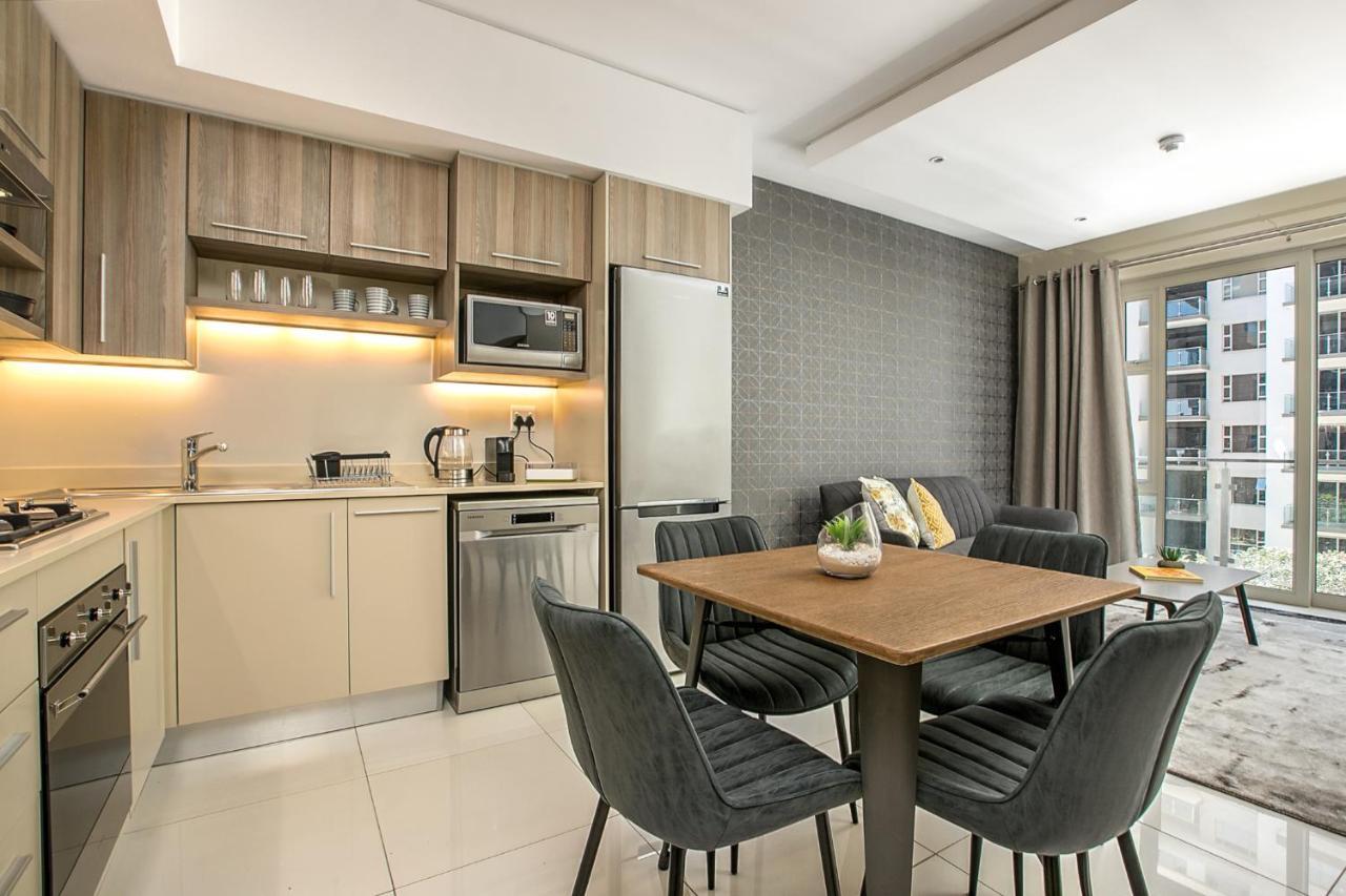 The Tyrwhitt Rosebank (adults Only) Apartamento Joanesburgo