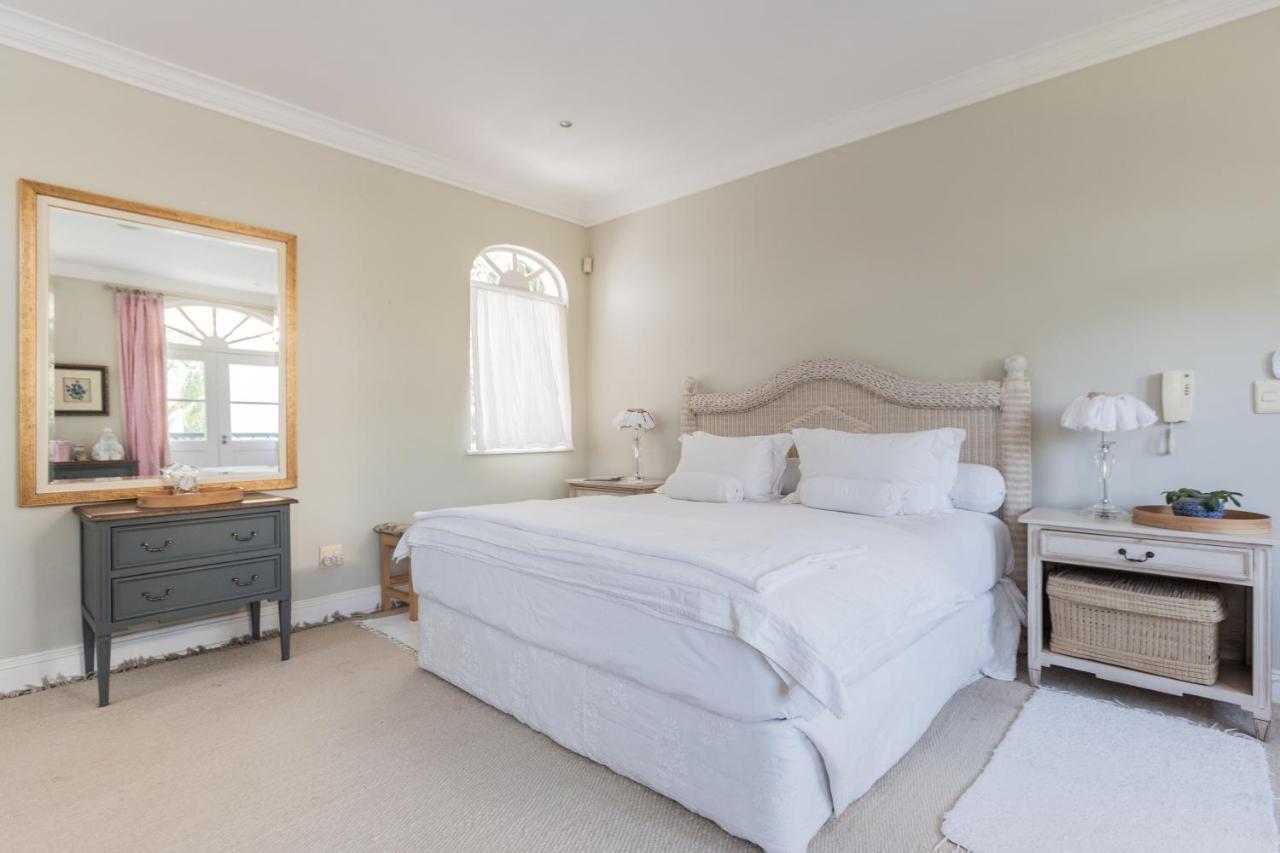 Treetops Retreat Hyde Park Guest house *