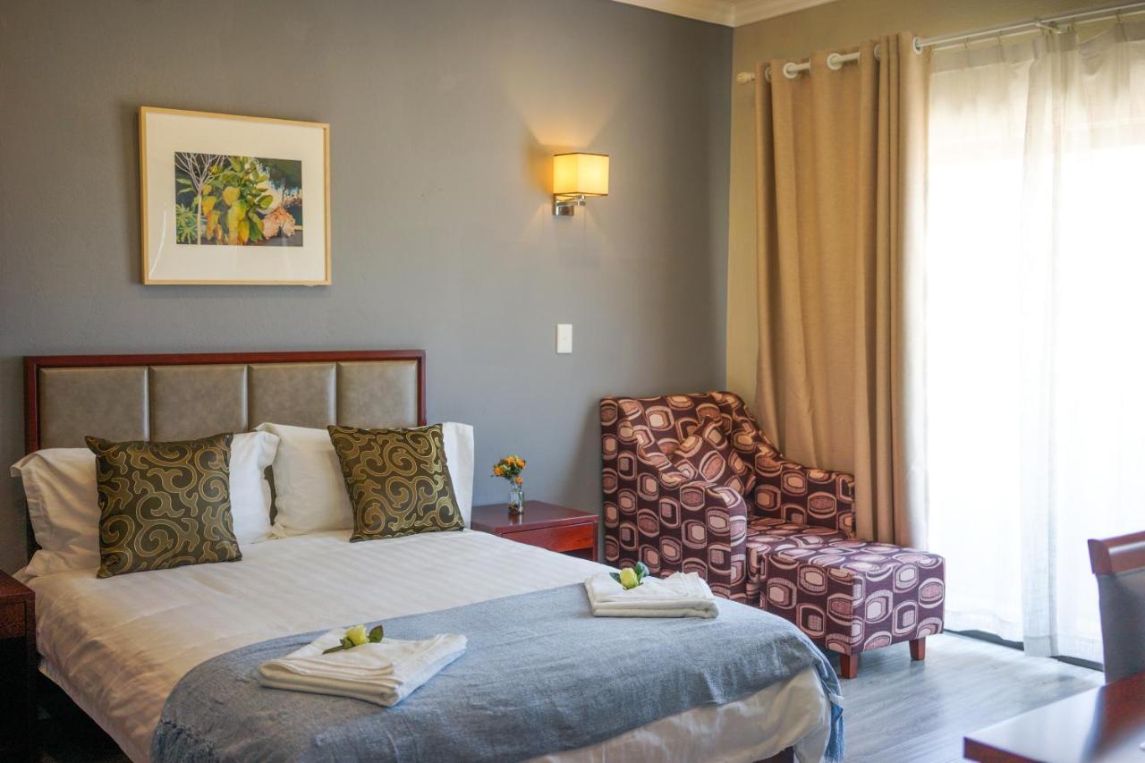 Atlantic Pearl Rivonia (adults Only) 3* Johannesburg