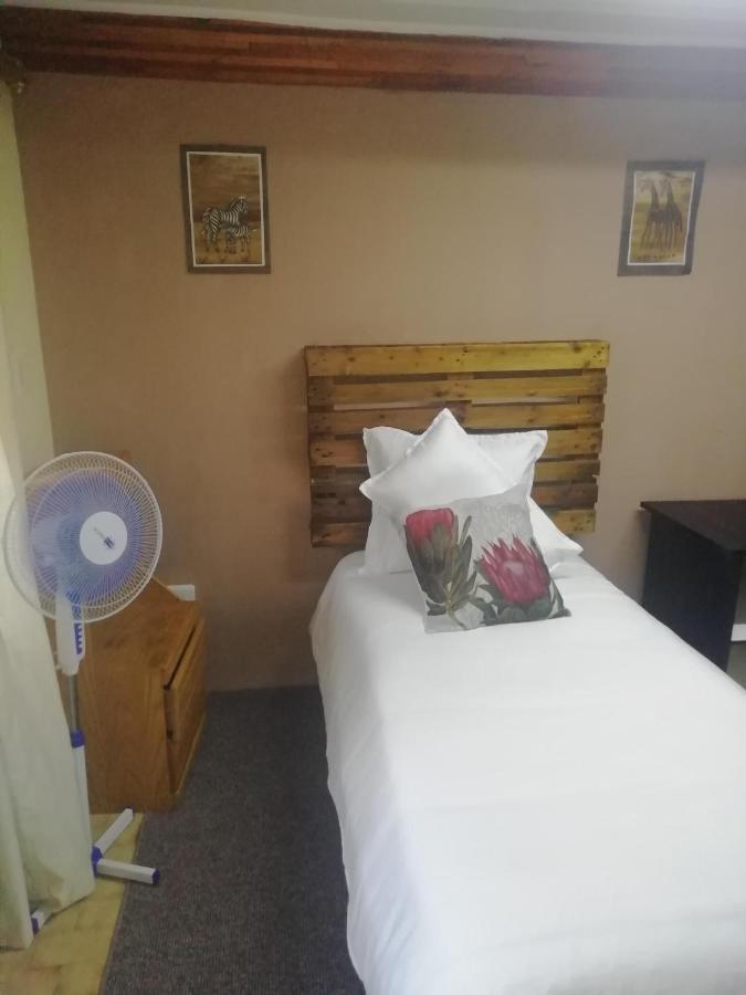 Derastar * Johannesburg