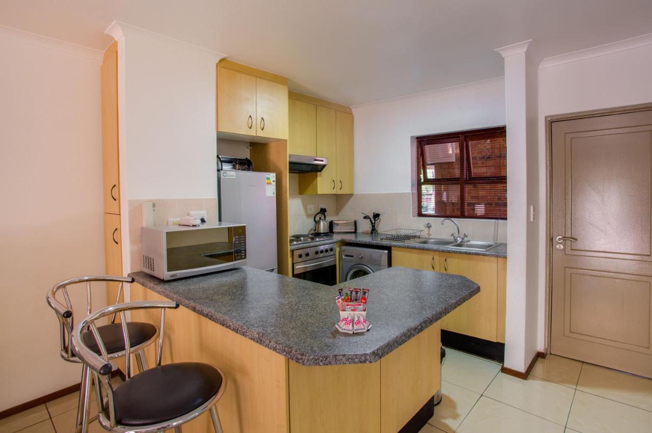 Sandton Times Square Apartment *